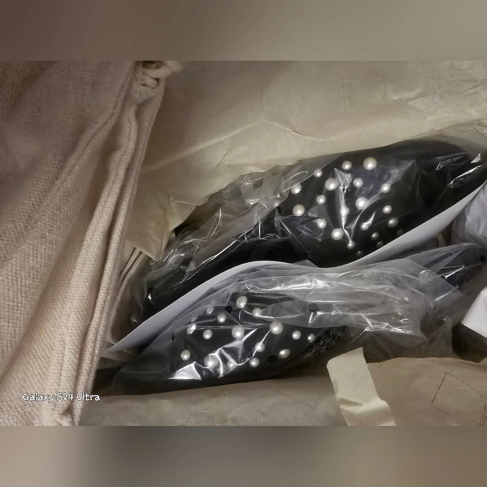 Dolce Vita Meeza Pearl Elegant Blk W/ White Faux Pearl Detail Women's Heels NIB - Picture 14 of 16